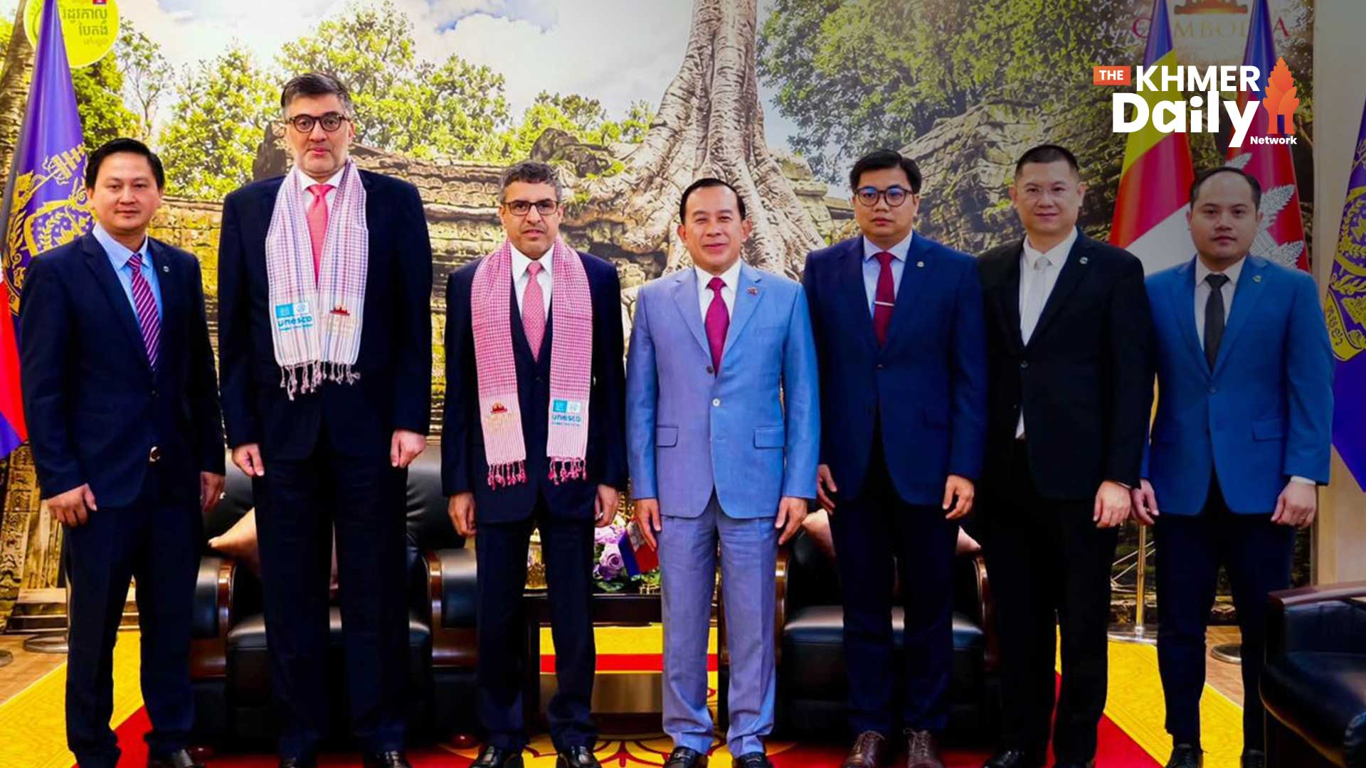 ជំរុញកំណើនភ្ញៀវទេសចរ! កម្ពុជា- UAE សិក្សាពិនិត្យសំណើសុំលើកលែងទិដ្ឋាការទេសចរណ៍ និងការតភ្ជាប់ជើងហោះហើរត្រង់
