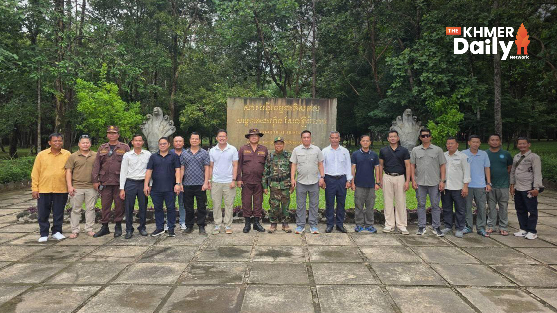 AOT-KH ចុះពិនិត្យផលប៉ះពាល់នៃជម្លោះ និងការអភិរក្សបេតិកភណ្ឌនៅសារមន្ទីរធម្មជាតិសកលសម្ដេចតេជោ ហ៊ុន សែន ព្រះវិហារ