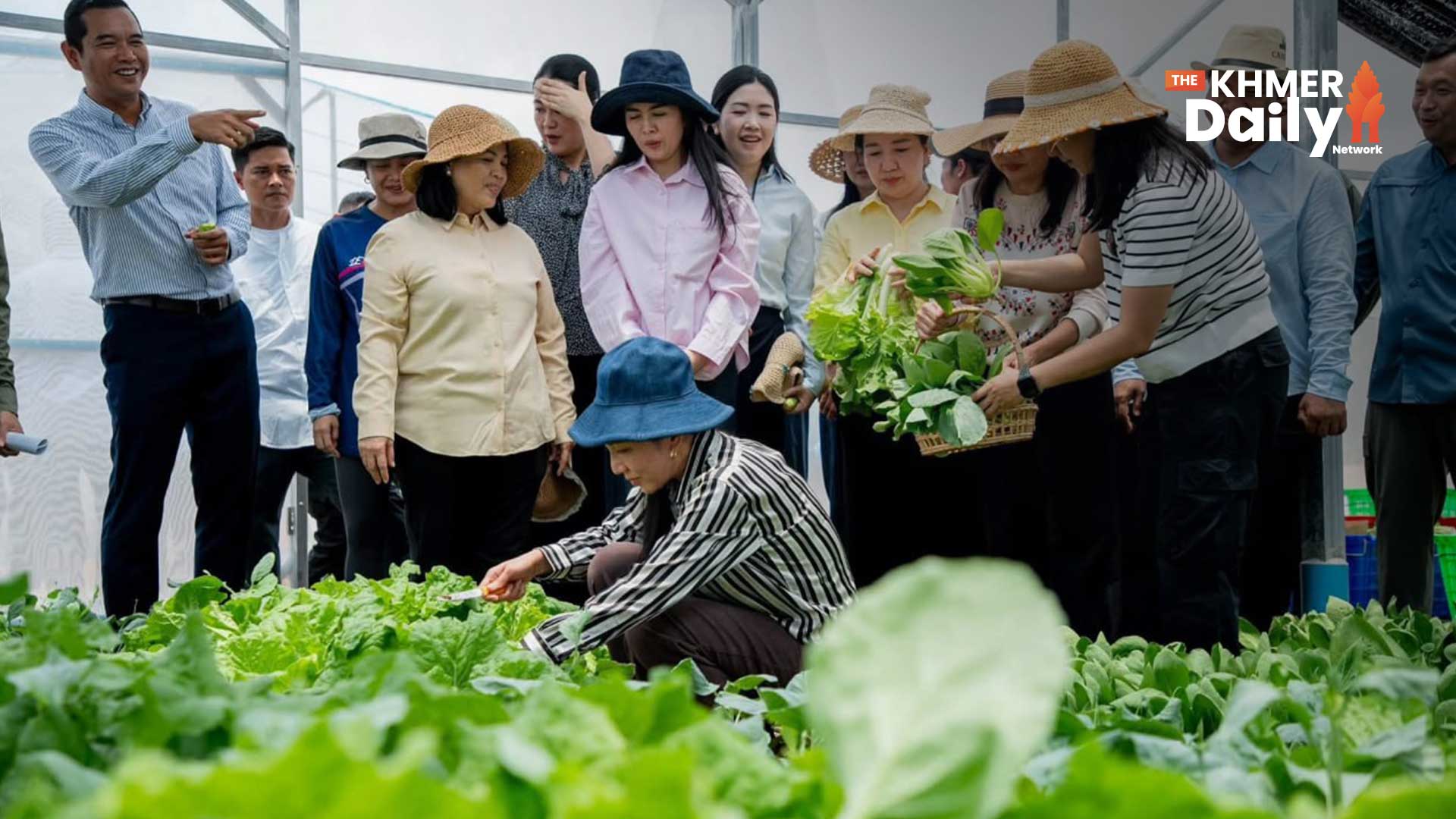 First Lady Chanmony Pich Brings New Homes and Hope to Families of Fallen Soldiers in Siem