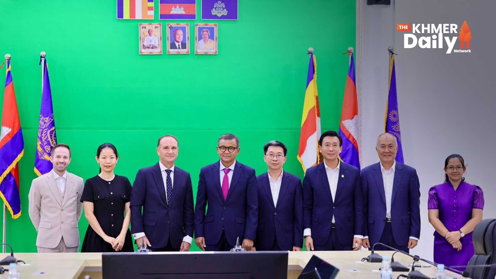 ក្រសួងអប់រំ ចាប់ដៃ Kings Education UK បង្កើតកម្មវិធីមូលដ្ឋានស្តង់ដាអន្តរជាតិ បើកផ្លូវឱ្យសិស្សកម្ពុជាឈានទៅសាកលវិទ្យាល័យកំពូលលើពិភពលោក