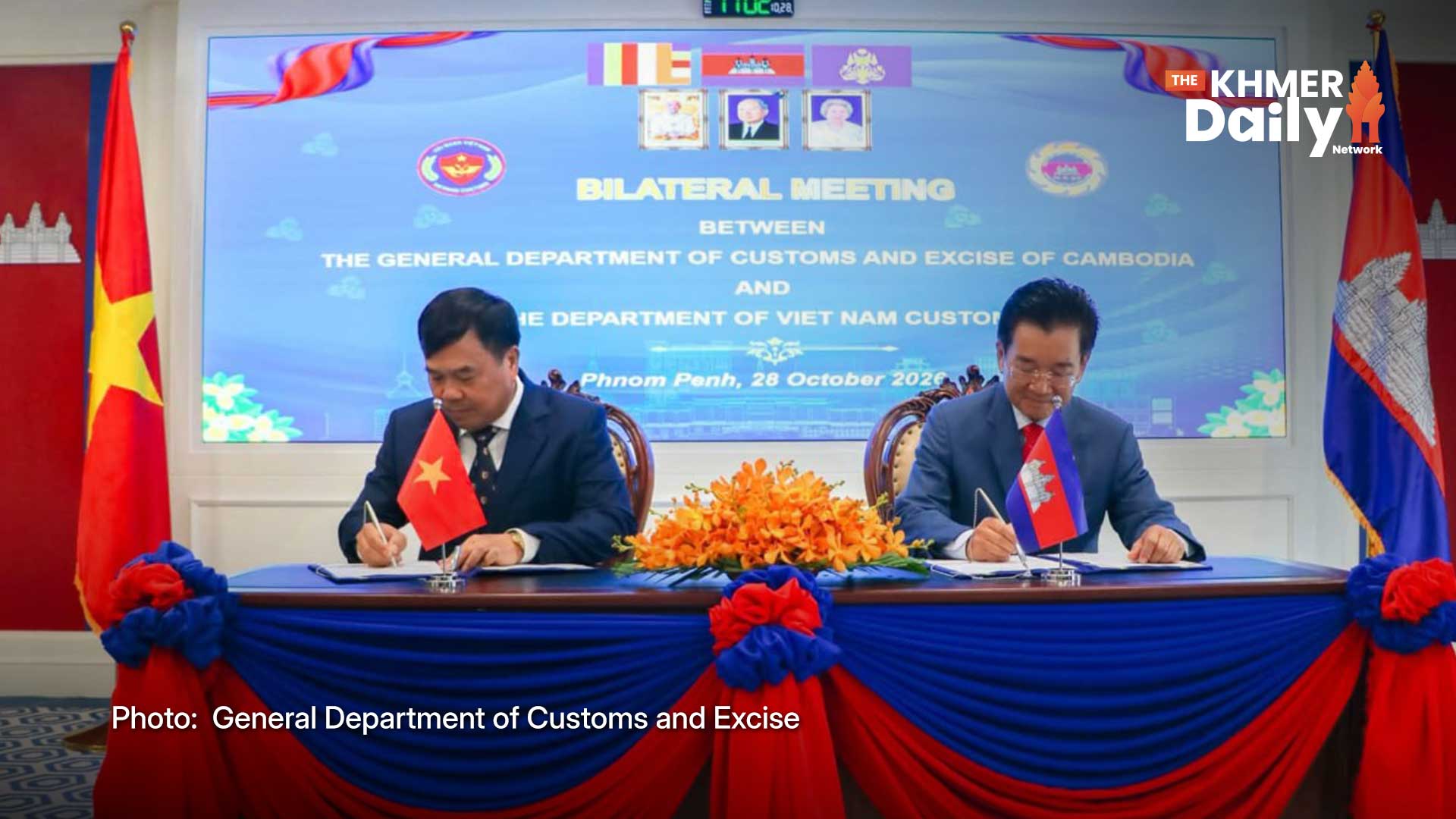 Cambodia, Vietnam Customs Look to $20 Billion Trade Goal with New Cooperation Steps