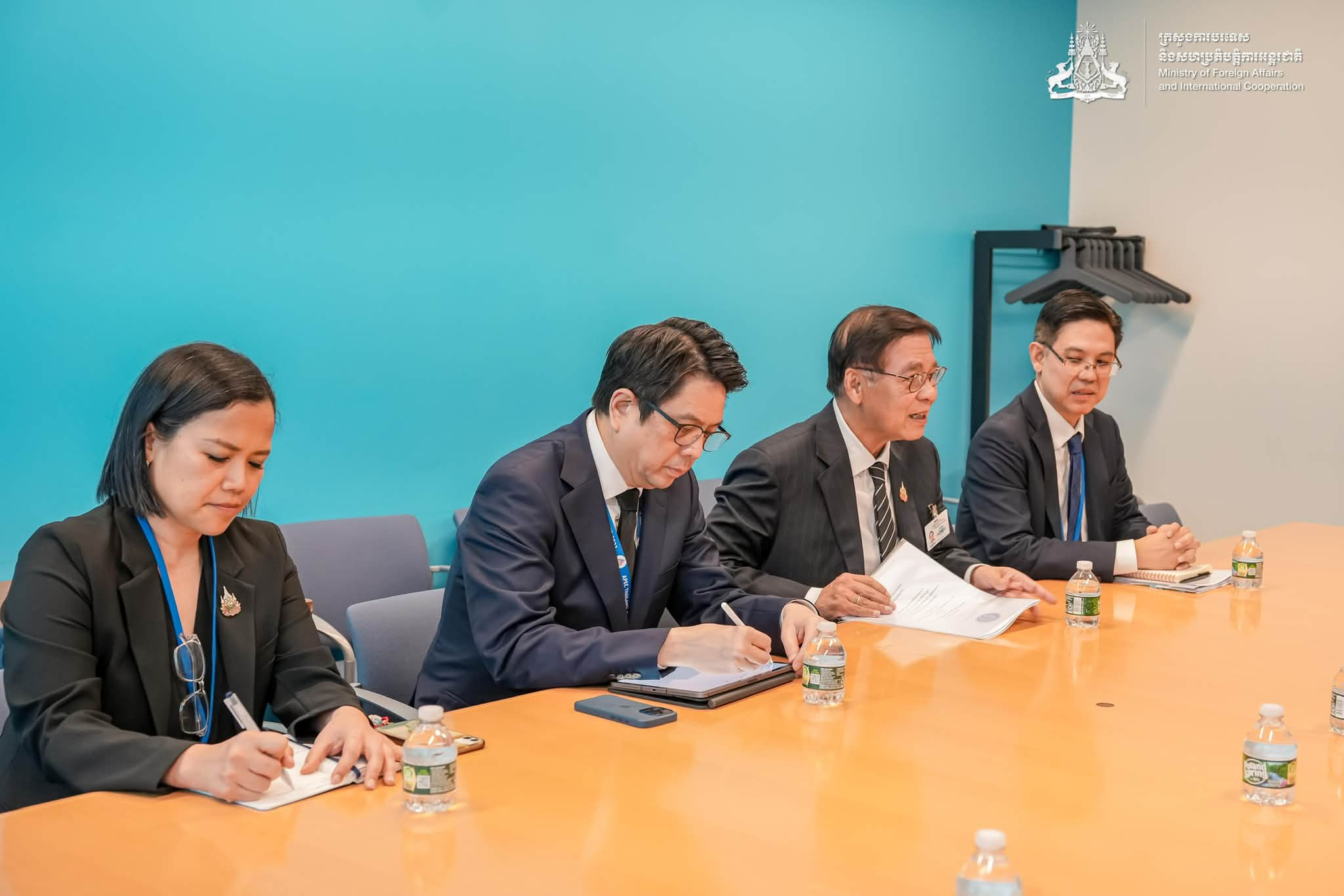 Image: Cambodia–Thailand meeting at UN talks — Source: MFAIC