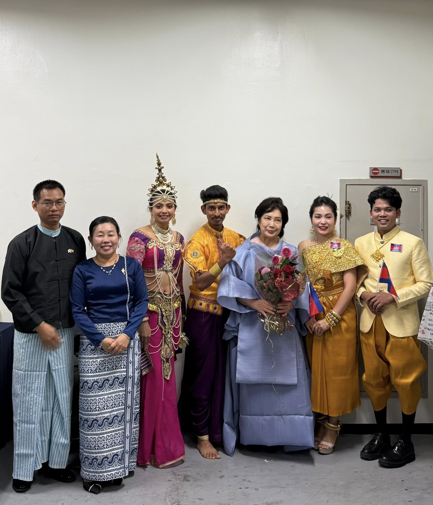 ប្រភព និងរូបភាព៖ ទំព័រហ្វេសប៊ុកផ្លូវការ ស្ថានទូតកម្ពុជាប្រចាំសាធារណរដ្ឋកូរ៉េ 캄보디아대사관