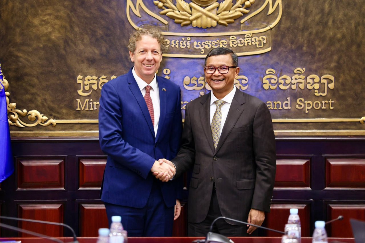 Photo Credit: H.E Hangchuon Naron, Minister of MOEYS