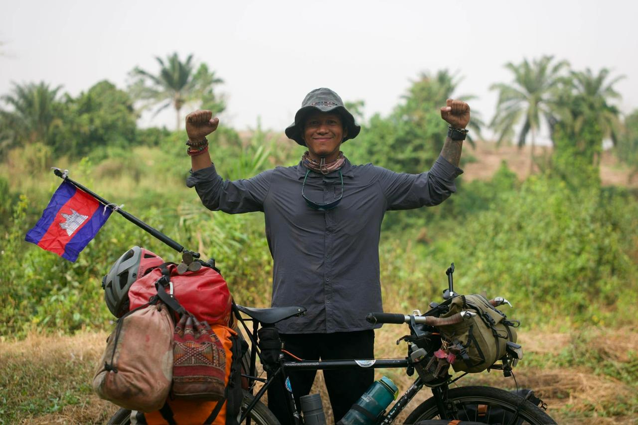 រូបភាព៖ ទីវ តារារិទ្ធិ ជិះកង់ផ្សងព្រេងឆ្លងទ្វីបរយៈពេល ២ឆ្នាំ