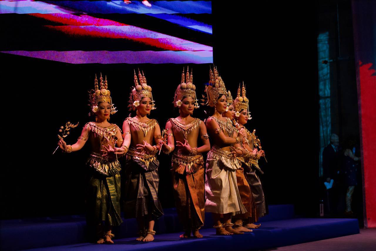 Photo: Samdech Thipdadei Hun Manet