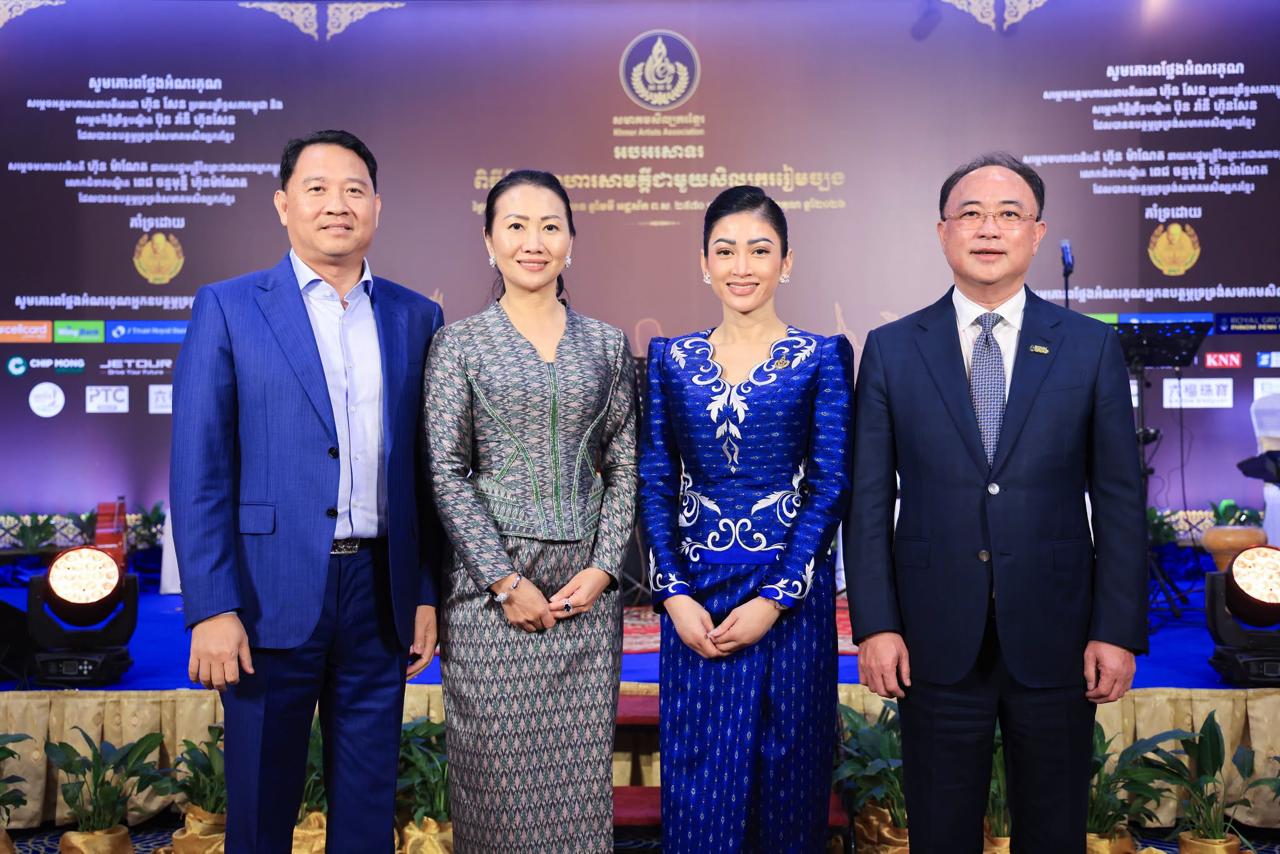ប្រភព និងរូបភាព៖ ទំព័រហ្វេសប៊ុក សមាគមសិល្បករខ្មែរ Khmer Artists Association