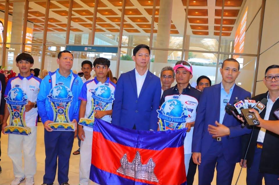 ប្រភព និងរូបភាព៖ ទំព័រហ្វេសប៊ុក នាយកដ្ឋានរៀបចំព្រឹត្តិការណ៍និងស្ថិតិកីឡា - DOESS និង Samdech Thipadei Hun Manet, Prime Minister of Cambodia